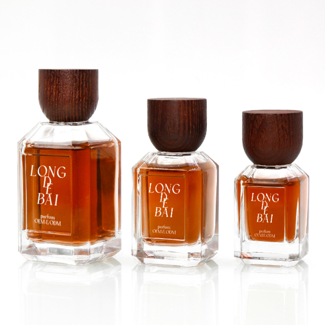 In stock unique empty clear crimp 30ml perfume glass bottle 50ml 100ml square perfume bottle with wood cap
