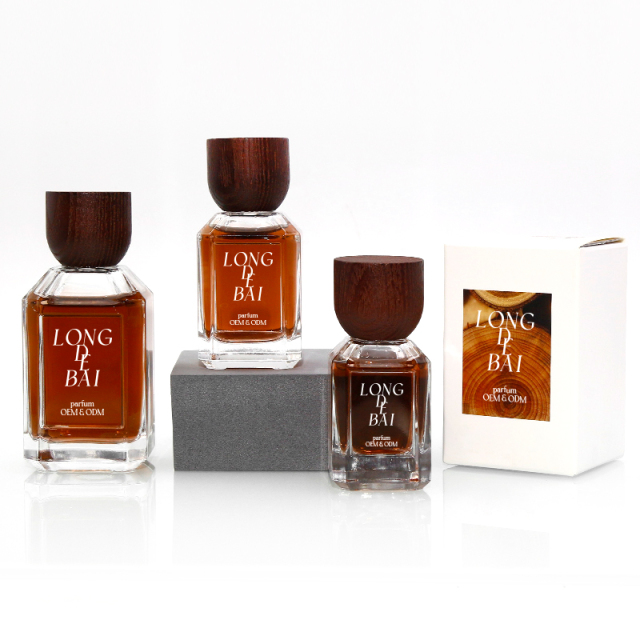In stock unique empty clear crimp 30ml perfume glass bottle 50ml 100ml square perfume bottle with wood cap
