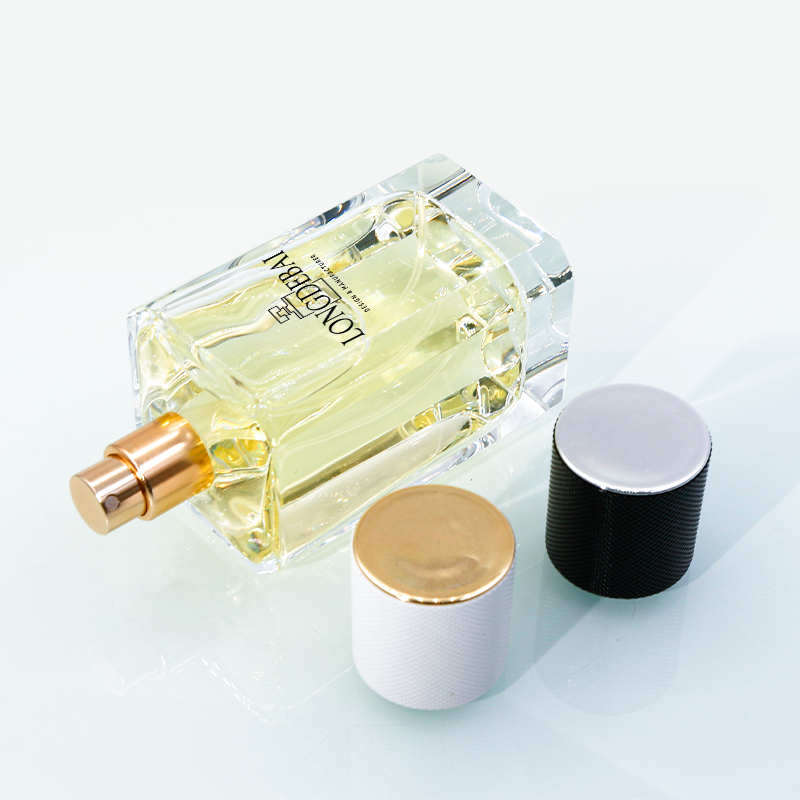 Square thick bottom polished glass perfume bottle customized, portable fashion perfume spray bottle