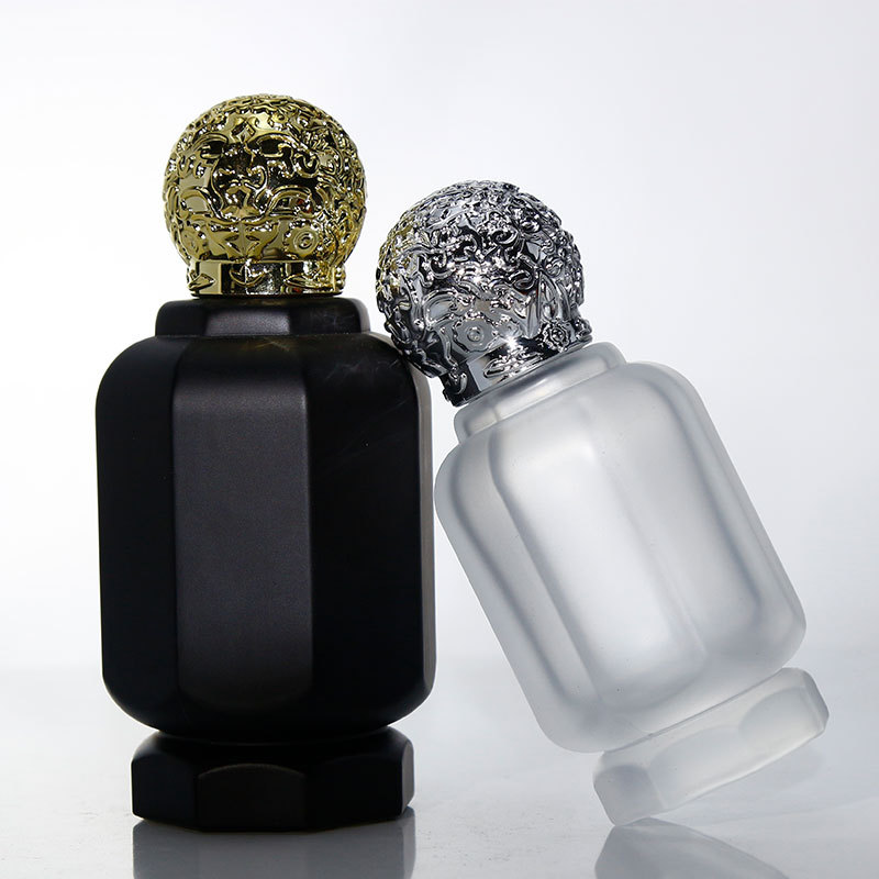 Luxury matte black frost empty glass perfume spray bottle with crown cap