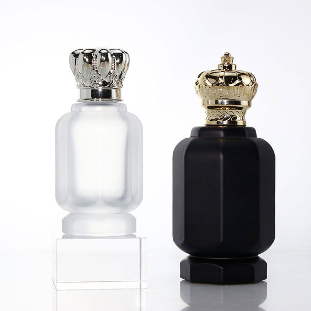 Luxury matte black frost empty glass perfume spray bottle with crown cap
