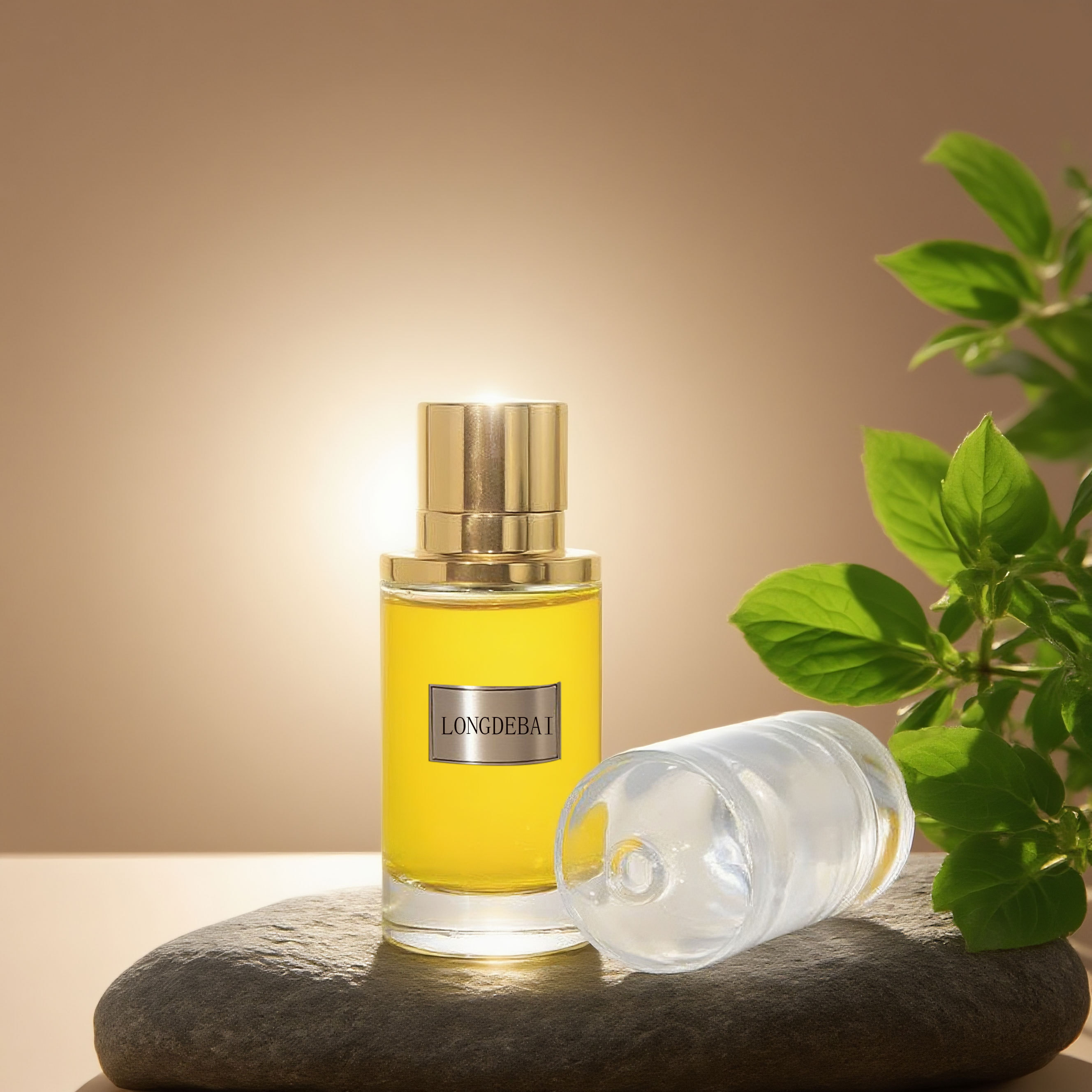 Luxury cylinder round shape 50ml 100ml glass perfume bottle with magnet lid