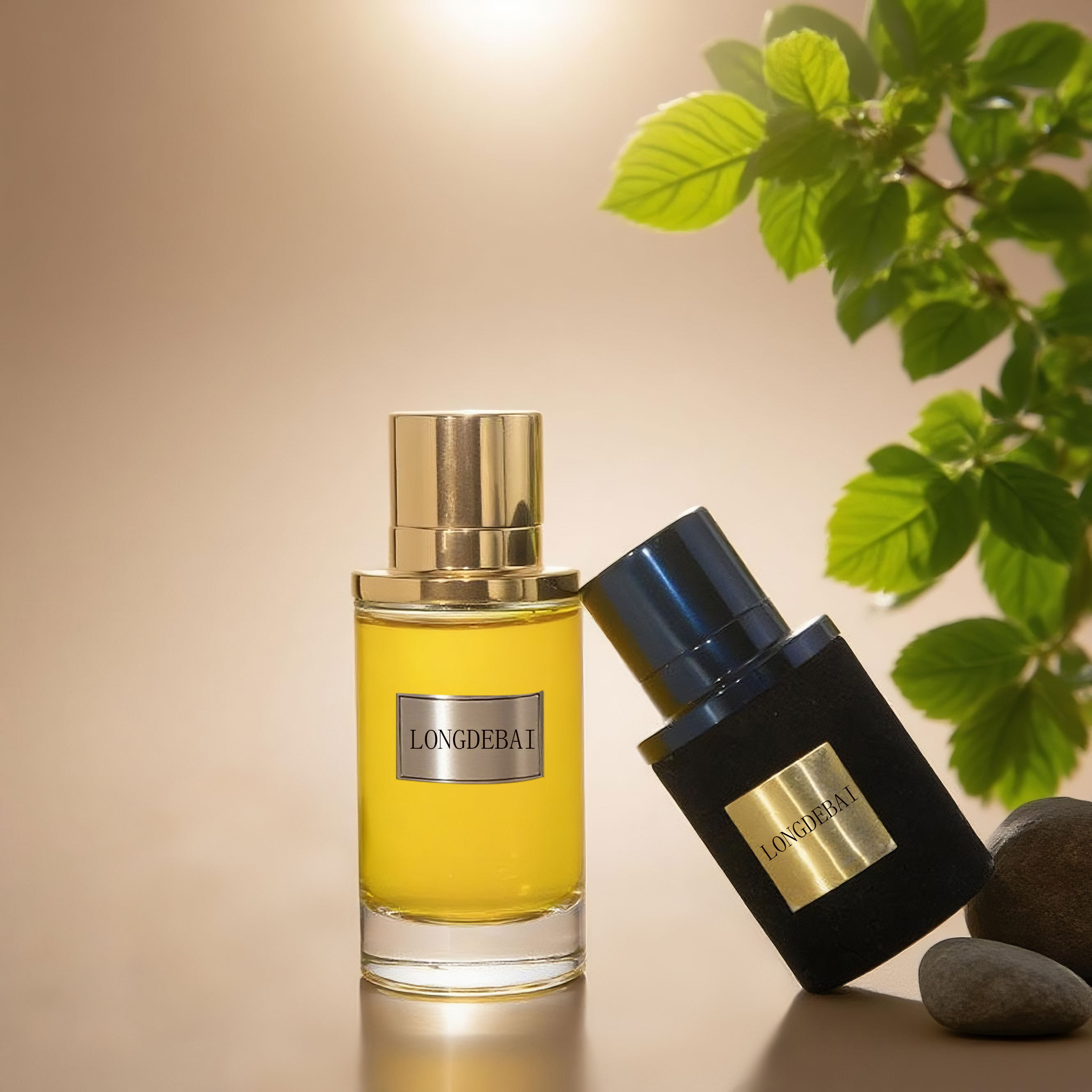 Luxury cylinder round shape 50ml 100ml glass perfume bottle with magnet lid