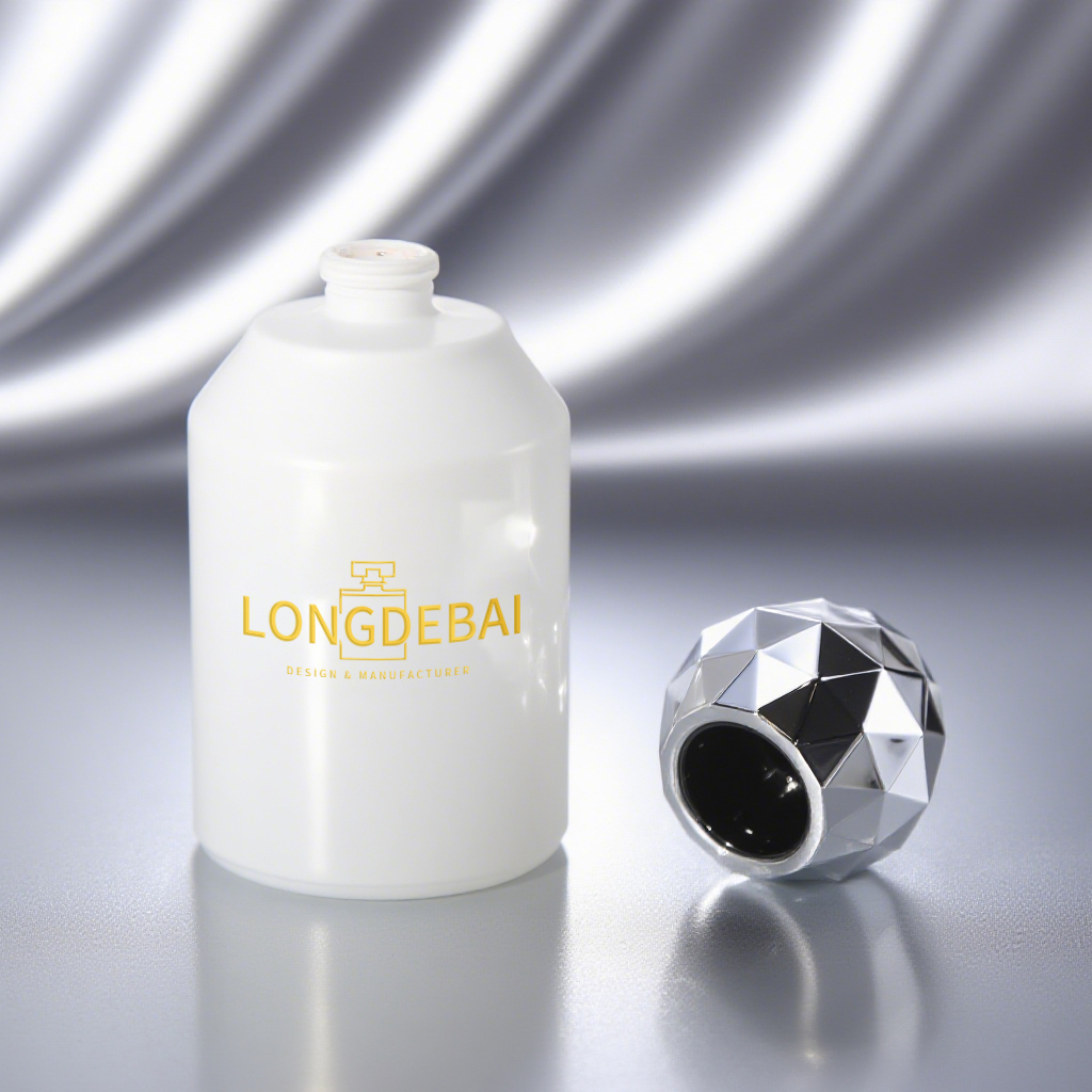 Wholesale matte black white round shape 30ml 50ml 100ml silver gold cap glass perfume bottle