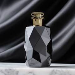 New design luxury glass perfume bottle 50ml 100ml 30ml with zamac cap