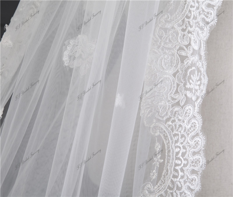 One Tier Chapel Bridal Accessories Veils With Comb