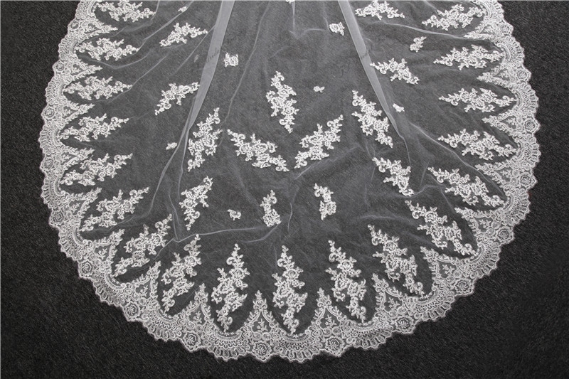 One Tier Chapel Bridal Accessories Veils With Comb