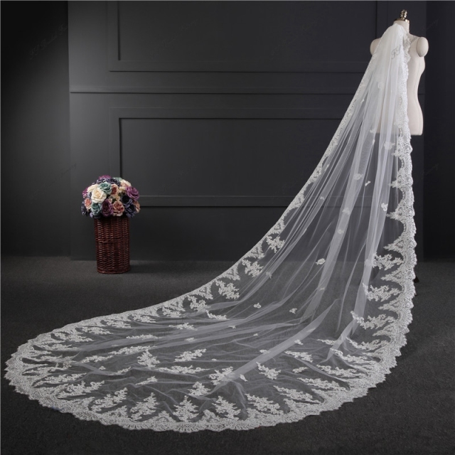 One Tier Chapel Bridal Accessories Veils With Comb