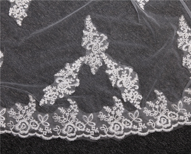 One Tier Chapel Bridal Accessories Veils With Comb