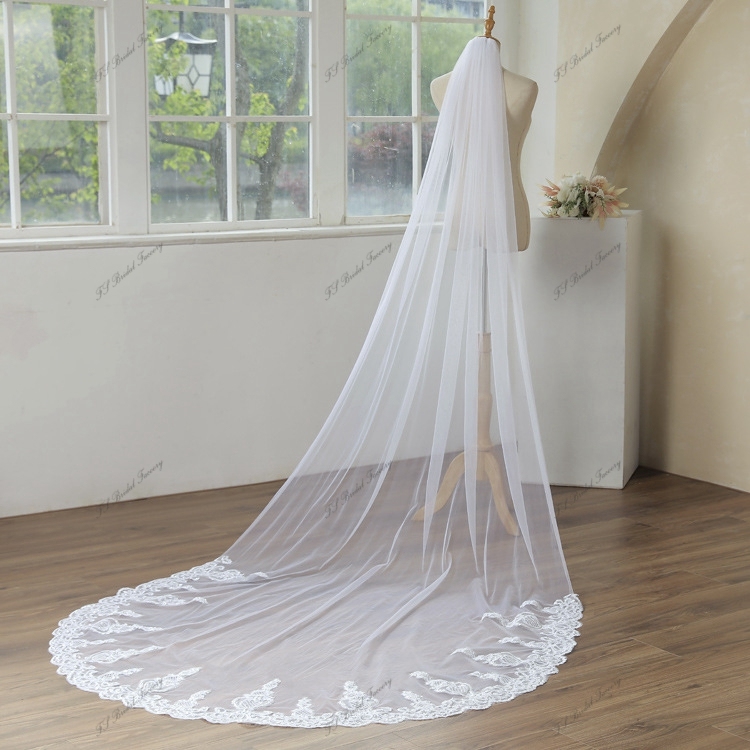 118 Inch Lace Veils