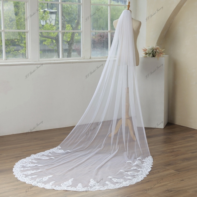 118 Inch Lace Veils