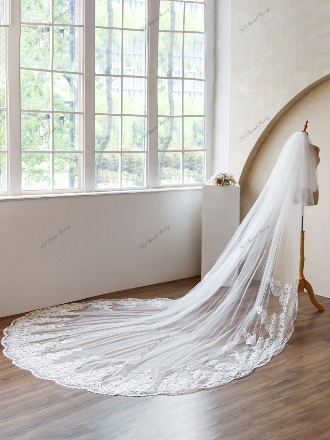 137 Inch Lace Wedding Veils