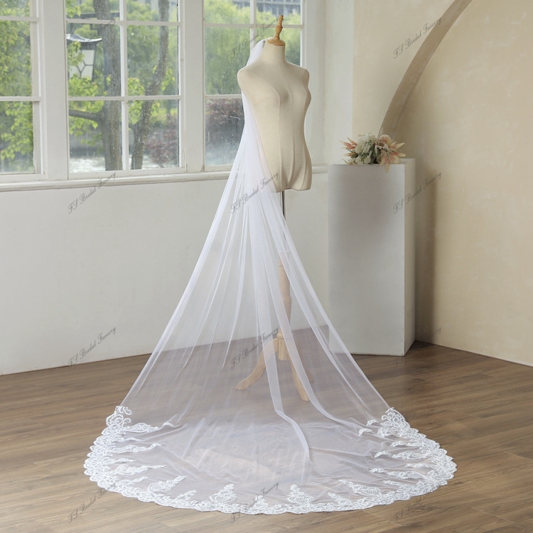 118 Inch Lace Veils