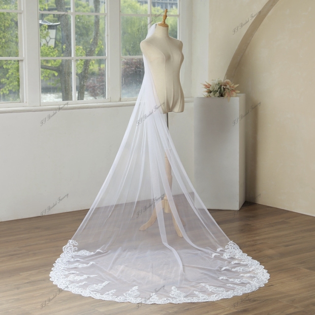 118 Inch Lace Veils