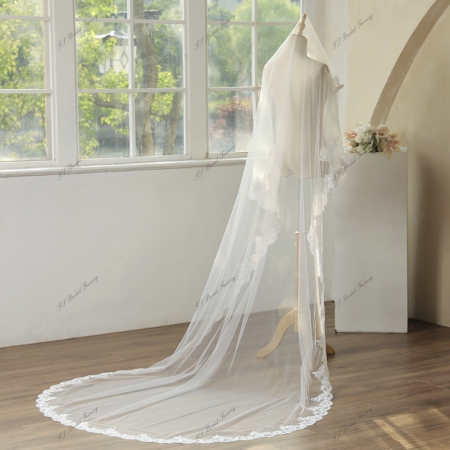 118 Inch Lace Veils