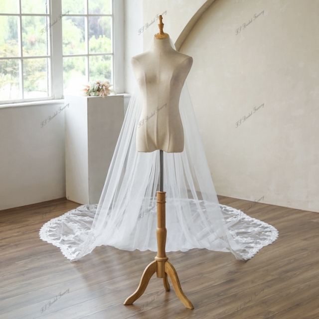 137 Inch Lace Wedding Veils