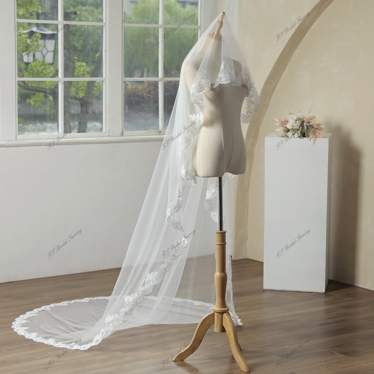 118 Inch Lace Veils