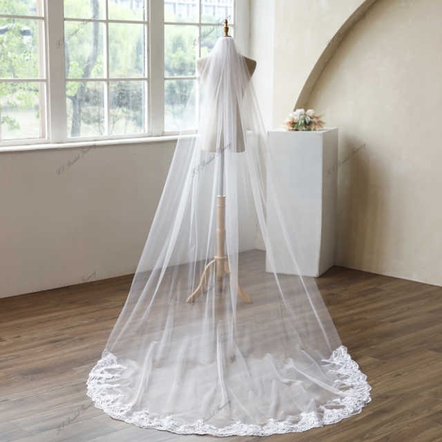 118 Inch Lace Wedding Veils