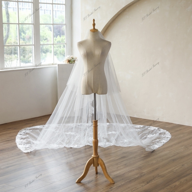 137 Inch Lace Wedding Veils