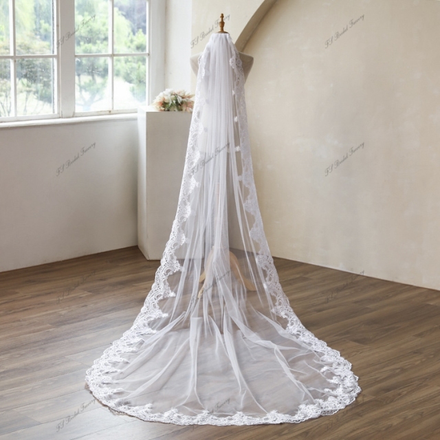 118 Inch Lace Wedding Veils