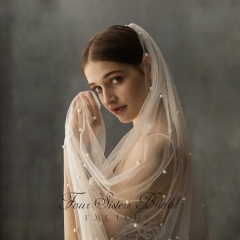 Romance Pearl Veil