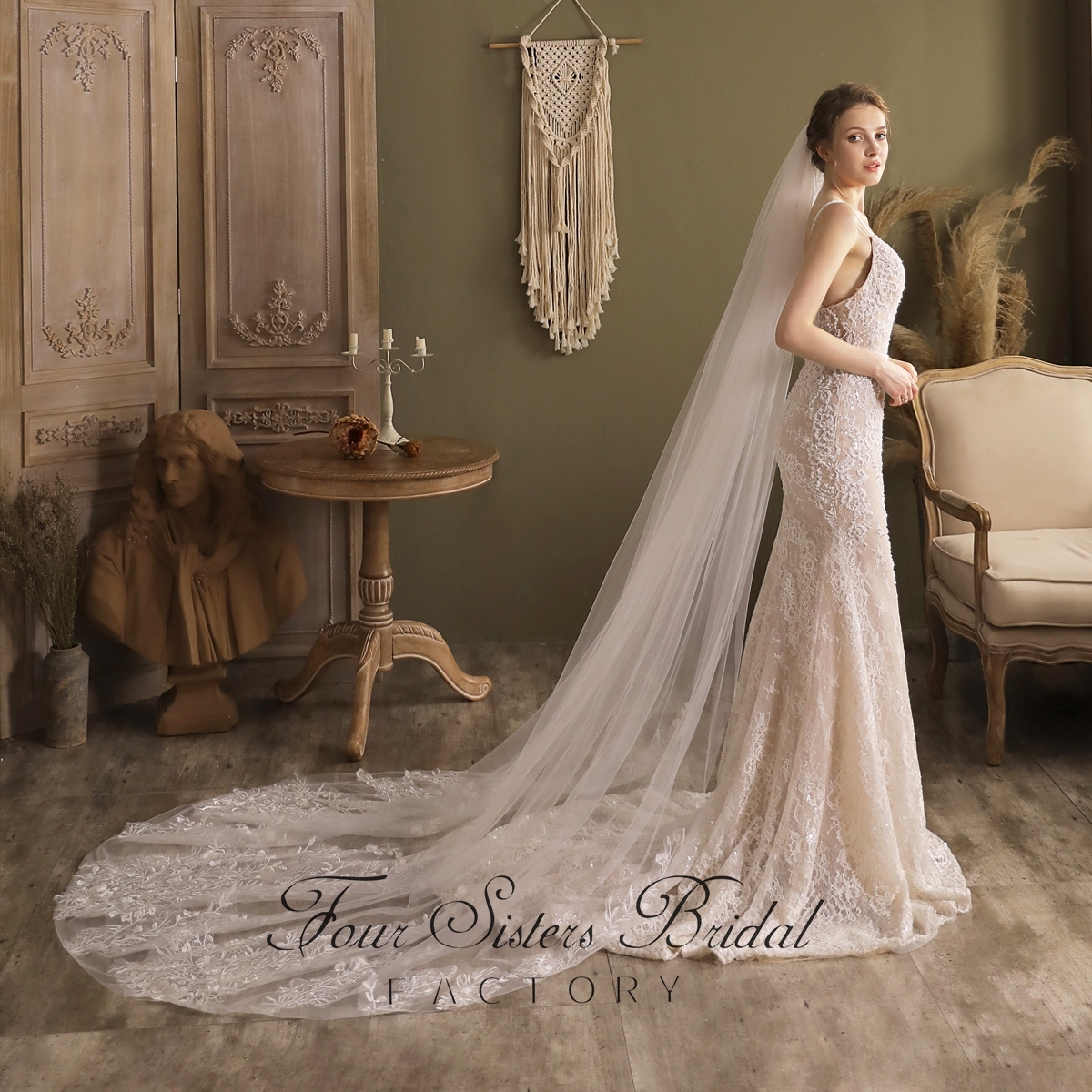 Floral Applique Lace Bridal Veils