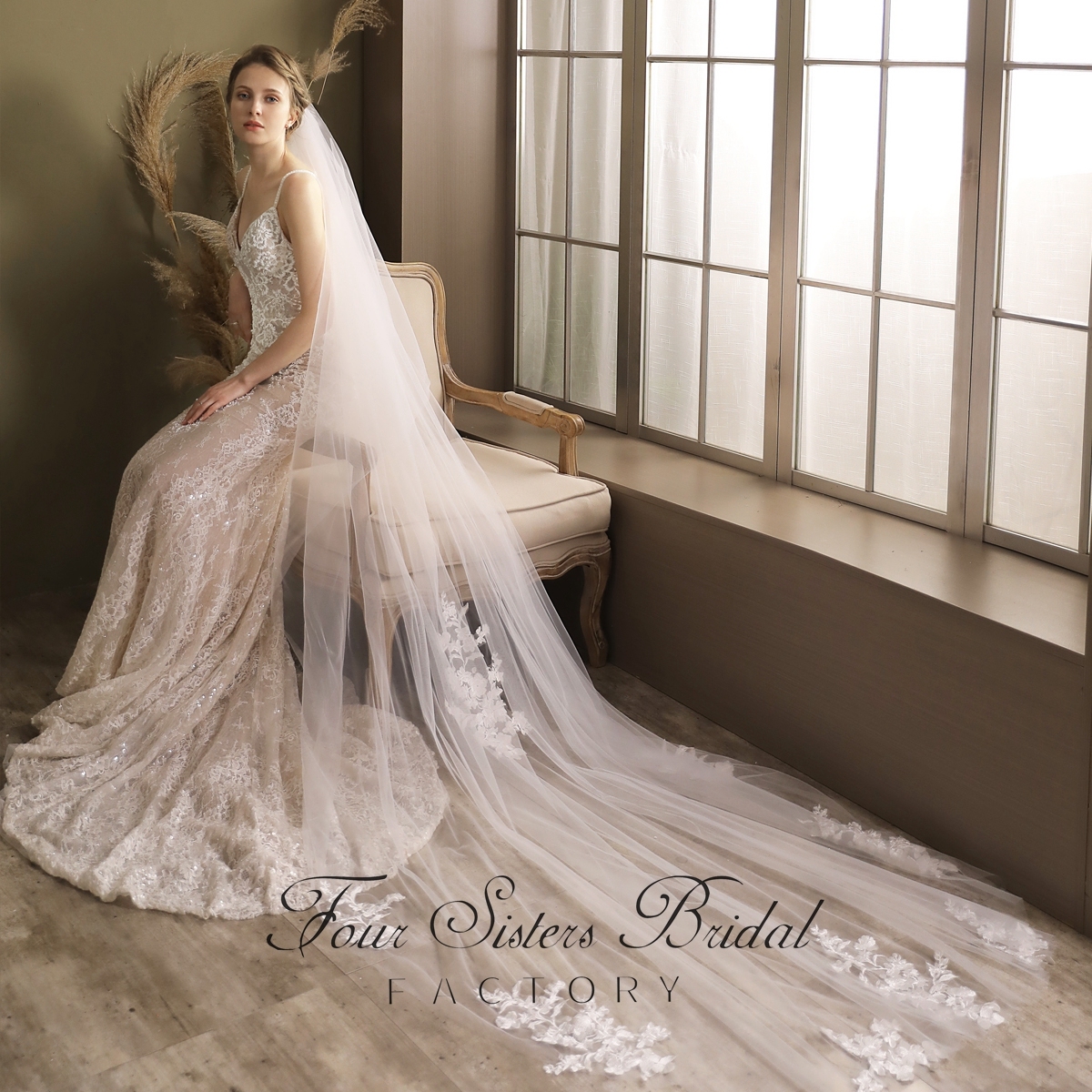 106 Inch Floral Lace Applique Veil