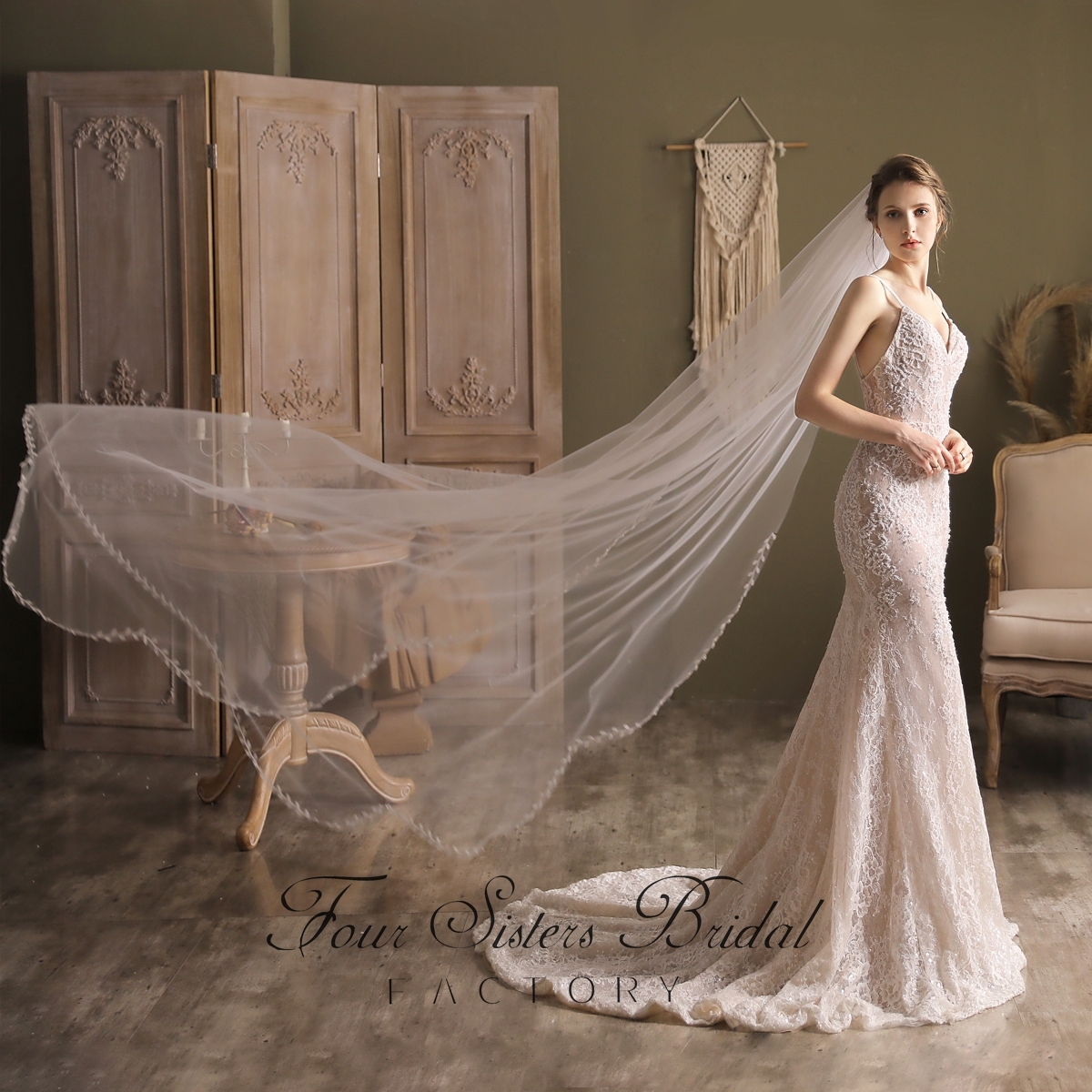 118 Inch Pearl Floral Print Wavy Edge Long Bridal Veil