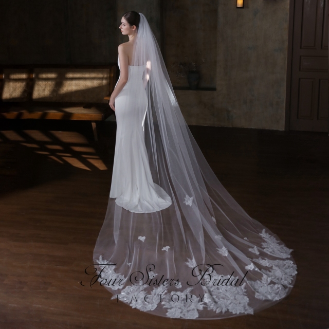 118 Inch Sequin Floral Lace Veil