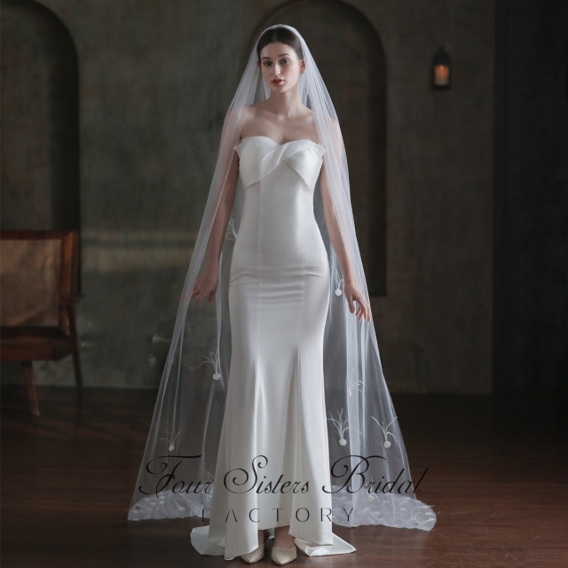 98 Inch Feather Floral Lace Bridal Veil