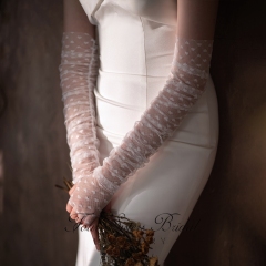 Heart-shaped Applique Scatter Sleeves
