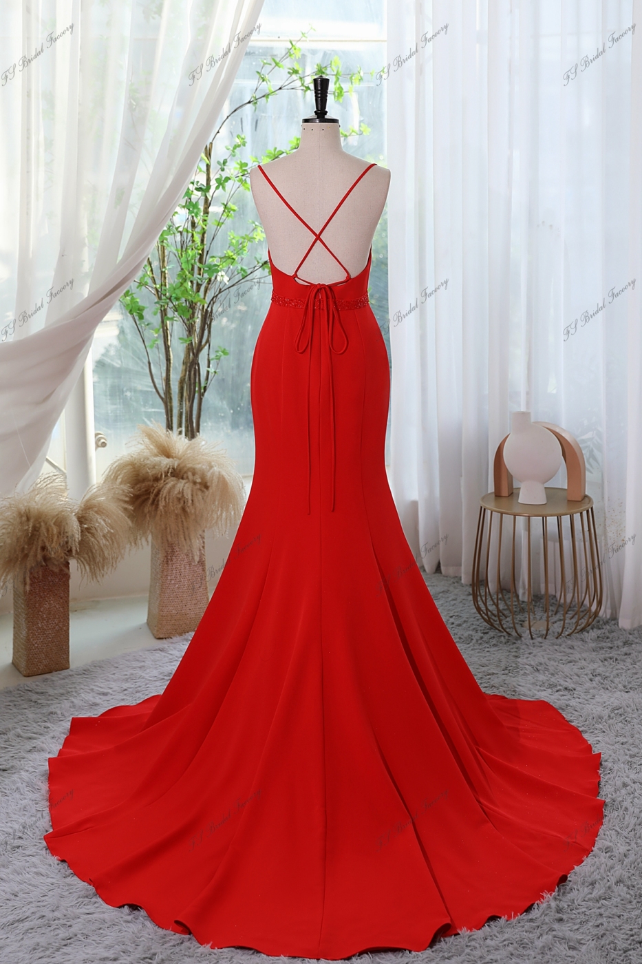 Delicate Crepe Mermaid Prom Dress With Spaghetti Straps