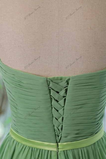 Delicate Sweetheart Prom Dress With Chiffon Pleated Skirt and belt