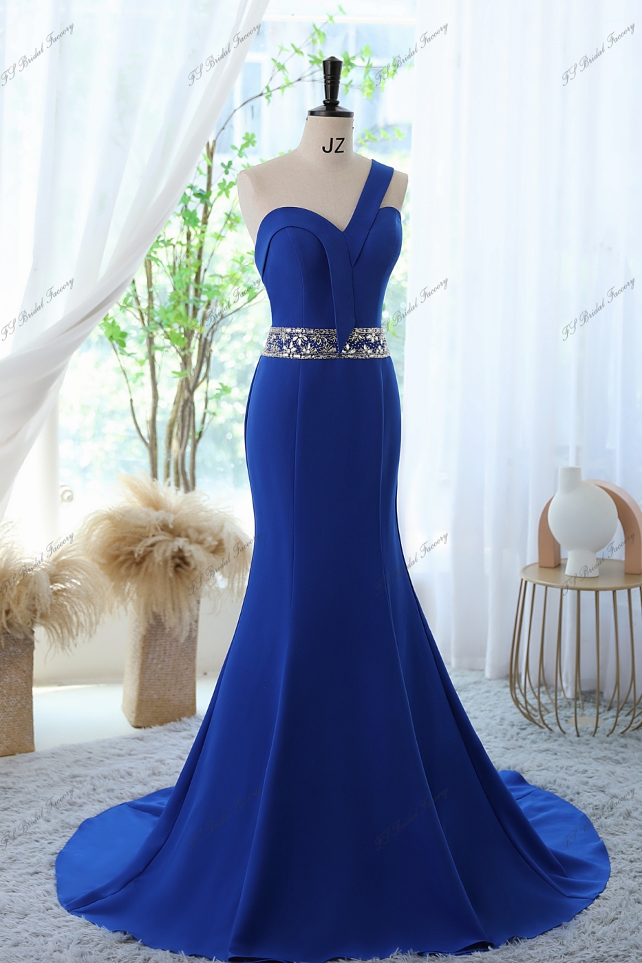 Gorgeous Mermaid Floor Length Prom Gown With One-shoulder And Crystal Beaded Waistband