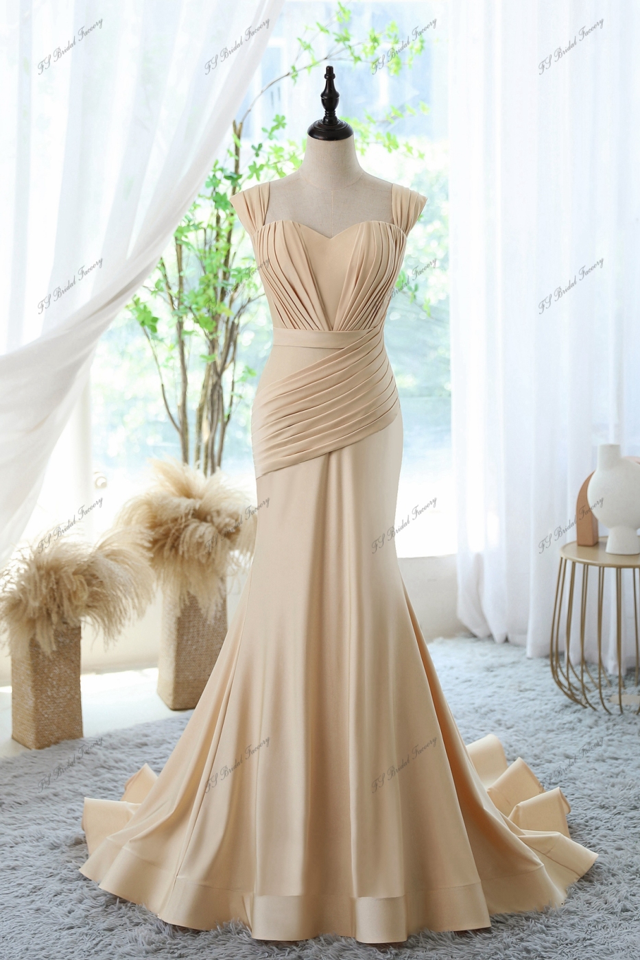 Pleated Mermaid Prom Dress With Skirt Horsehair