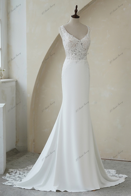 Lace Applique Crepe Mermaid Wedding Dresses