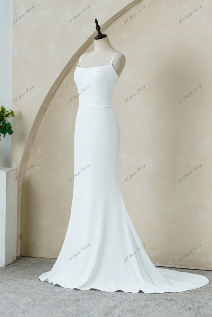Soft Thick Crepe Mermaid Wedding Gowns With Detached Lace Sleeve