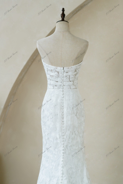 Floral Lace Ruching Bodice Mermaid Wedding Gowns With Detached Sleeve