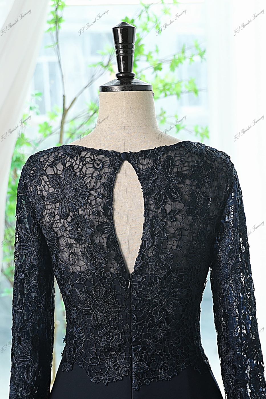 Chiffon Mother Of Bride Dress With A-line Silhouette, Round Neckline And Three-quarter Sleeves