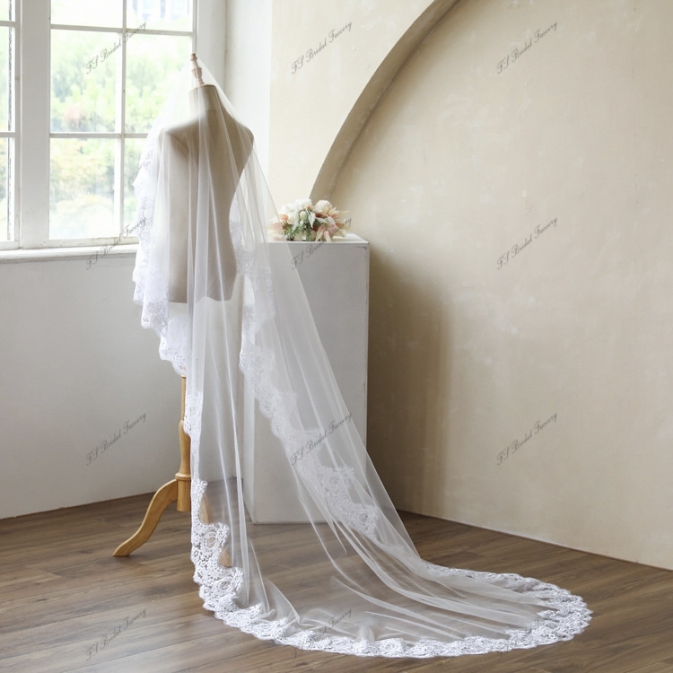 118 Inch Lace Wedding Veils