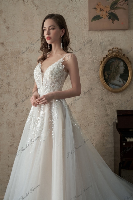 A-Line Beading Lace Applique Wedding Dress