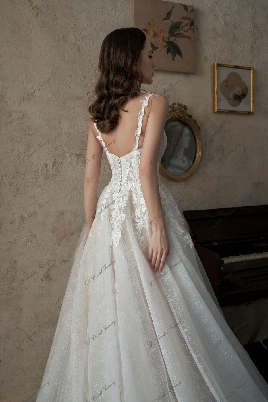 Wedding dress appliques beading a line floor length simple bridal gowns wedding dress