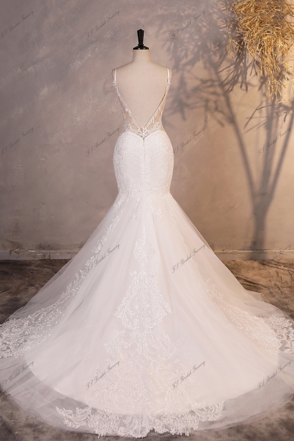 Glitter Tulle Mermaid Wedding Dress With Deep V-neck And Lace Appliqués