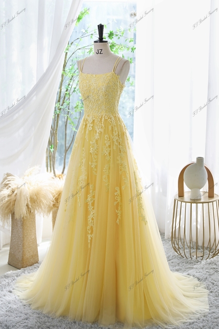 Tulle Prom Gown With Double Spaghetti Straps And Floral Appliqués