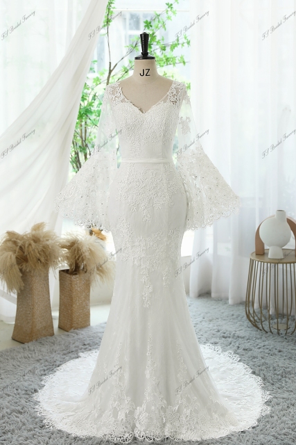Lace Applique Crepe Mermaid Wedding Dresses