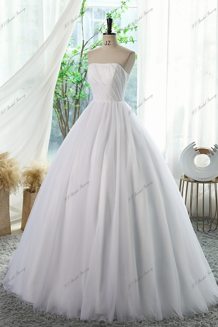 Straight Neckline Ball Gown Bridal Dress