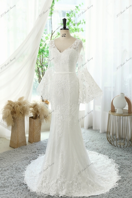 Lace Applique Crepe Mermaid Wedding Dresses