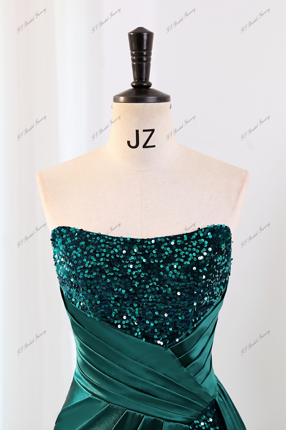 Sequin Mermaid Prom Dress With Spaghetti Straps And High Split