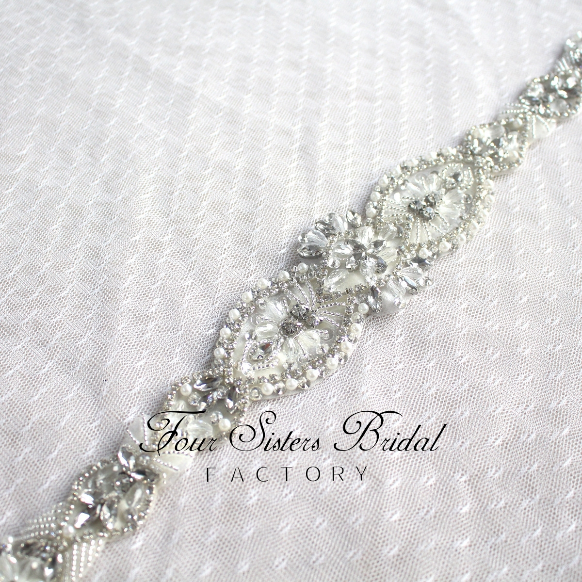 Glistering Rhinestones And Pearls Satin Wedding Sash