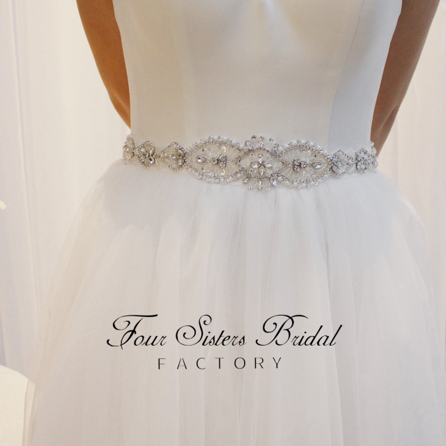 Glistering Rhinestones And Pearls Satin Wedding Sash